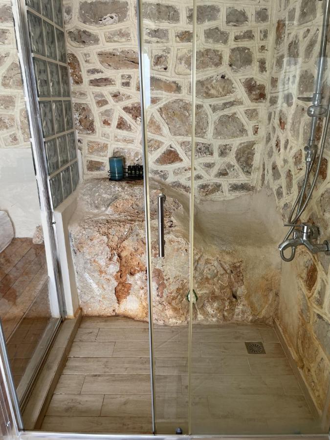 Marina Castellana Studios II Chalki Town Екстериор снимка