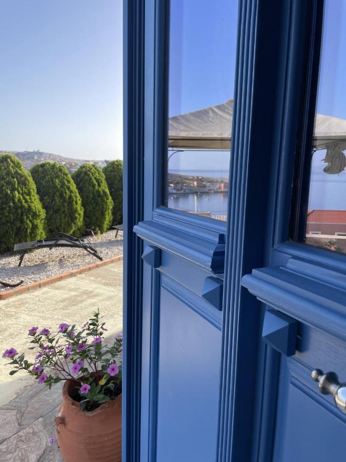 Marina Castellana Studios II Chalki Town Екстериор снимка